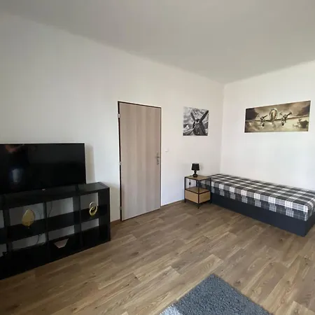 Cerna Ruze - Apartman 3 Plzen Exterior photo